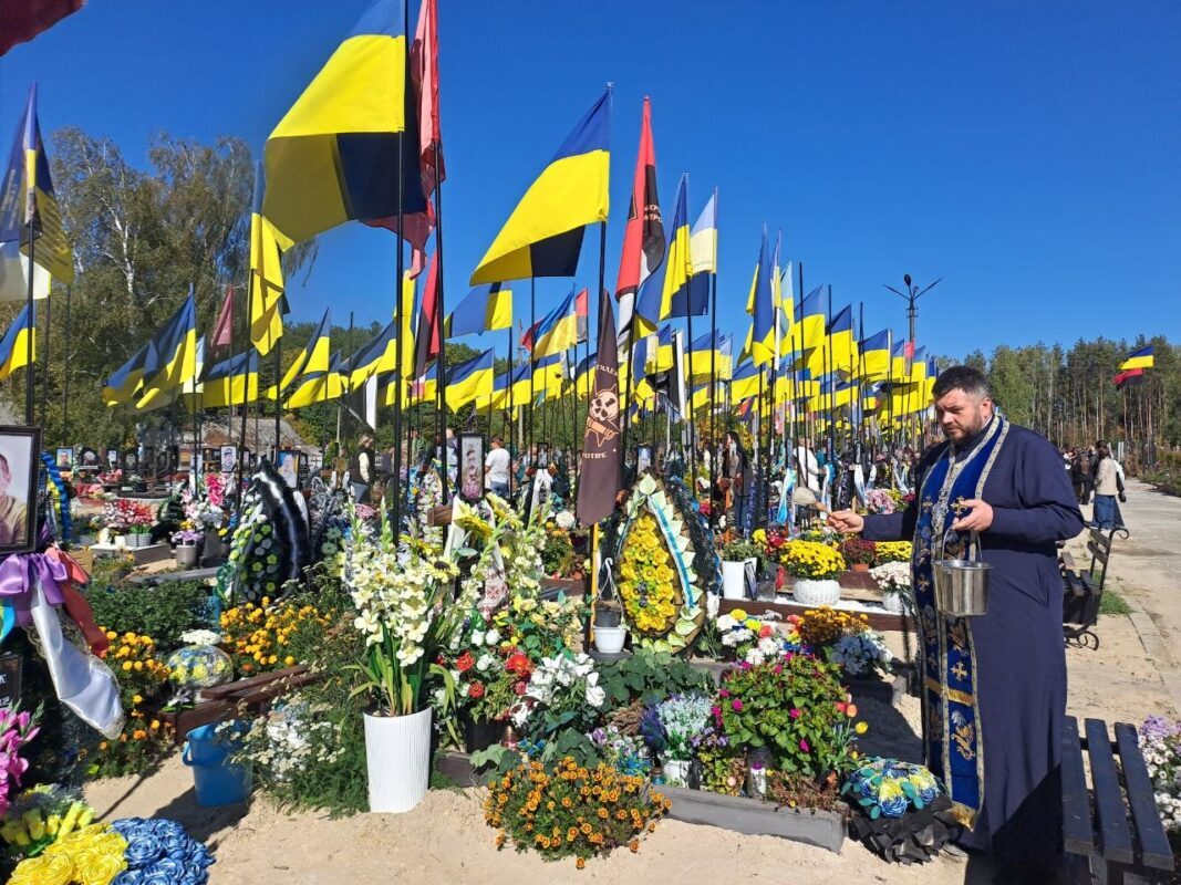 Пам'ять про Героїв: Україна з 2014 року вшановує полеглих захисників