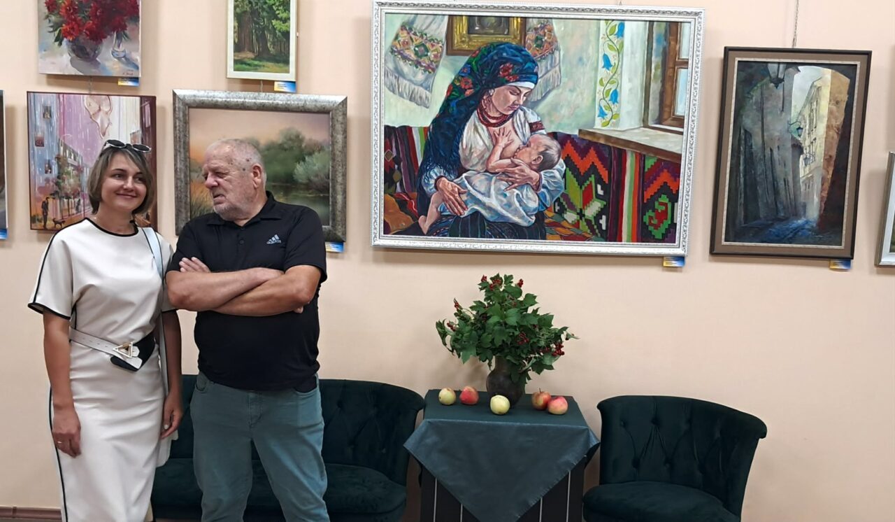 Галерея мистецтв відкрила виставку «Моя Україна» до 35-річчя Незалежності